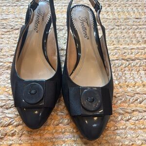 Trotters Black Patent Slingback Heels